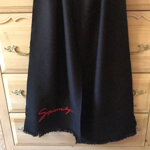 NWT | Givenchy | Logo Embroidered 100% Wool Made In Italy Fringe Scarf - Picture 5 of 5